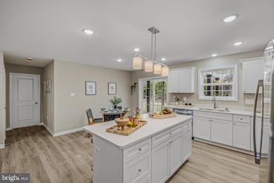 87 Boothbay Dr, Martinsburg, WV 25403 - photo 7