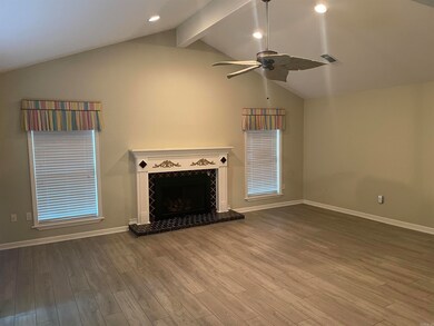 889 Heather Cir, Conway, AR 72034 - photo 3