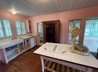 801 S Main St, Fitzgerald, GA 31750 - photo 4