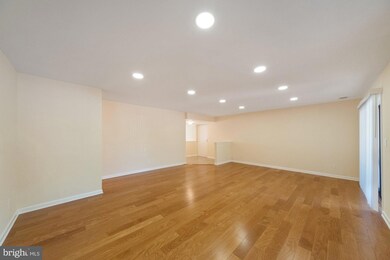 8008 Valley Manor Rd unit 2B, Owings Mills, MD 21117 - photo 3