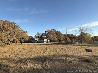 5752 Oak Ln, Beggs, OK 74421 - photo 4