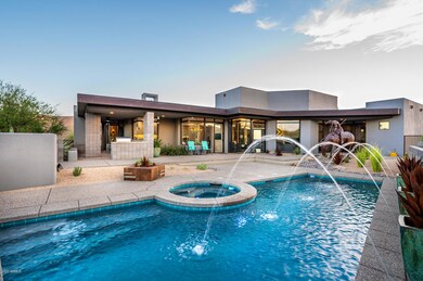 Sparking pool with water features