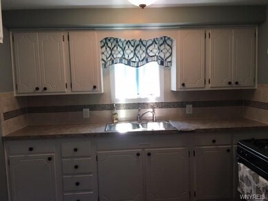 176 Lincoln Ave, North Tonawanda, NY 14120 - photo 4