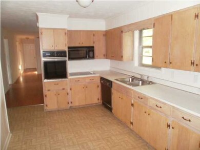 2018 Eugenia Ave NW, Cleveland, TN 37311 - photo 5