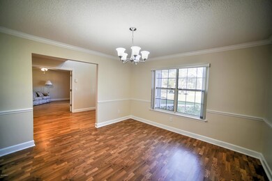 29 Forest View-11