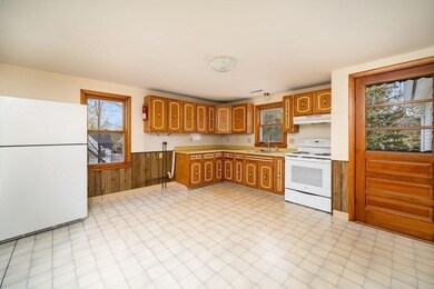 15 Oneil St, Hudson, MA 01749 - photo 5