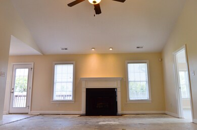 205 Edgefield (10)