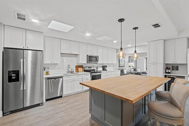 13264 Whispering Lakes Ln, West Palm Beach, FL 33418 - photo 2