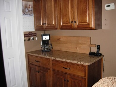 12361 E 1425 N, Odon, IN 47562 - photo 6