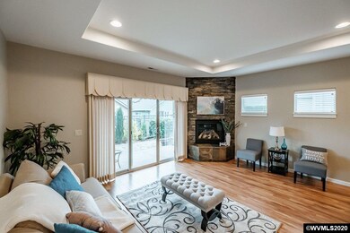 726 SE Lynchet Ln, Dallas, OR 97338 - photo 6