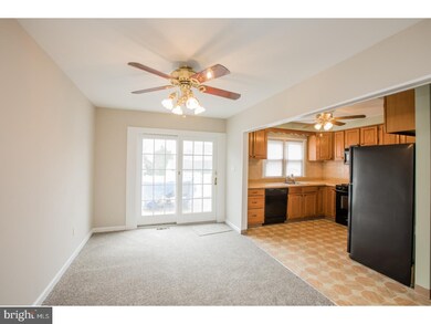 430 Broomall St, Folsom, PA 19033 - photo 6