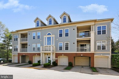 11338 Westbrook Mill Ln unit 204, Fairfax, VA 22030 - photo 3