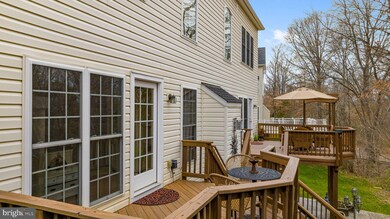 25690 S Village Dr, Chantilly, VA 20152 - photo 7
