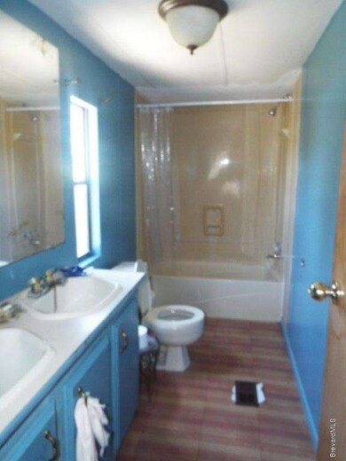 ELD MASTER BATH