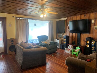 1992 Williams Hwy, Grants Pass, OR 97527 - photo 4