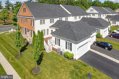 23268 Evergreen Ridge Dr, Ashburn, VA 20148 - photo 5