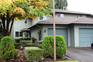 25424 213th Place SE unit 6, Maple Valley, WA 98038 - photo 2