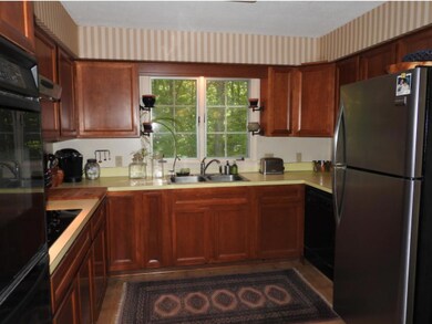 485 Putney Hill Rd, Contoocook, NH 03229 - photo 4