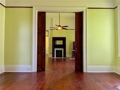 This double parlor living room and dining room flo