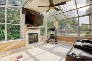 887 Deerfield Dr, North Tonawanda, NY 14120 - photo 6