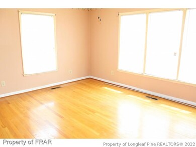 215 Ingleside Dr, Fayetteville, NC 28303 - photo 6