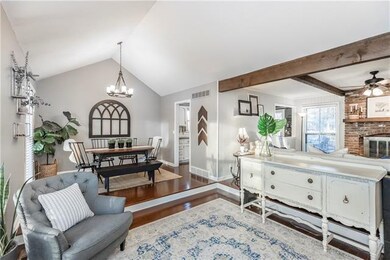 10111 Rosehill Rd, Lenexa, KS 66215 - photo 3