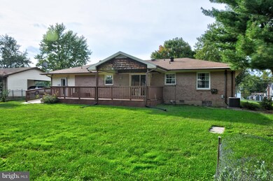 140 Meadowbrook Dr, Stephens City, VA 22655 - photo 5