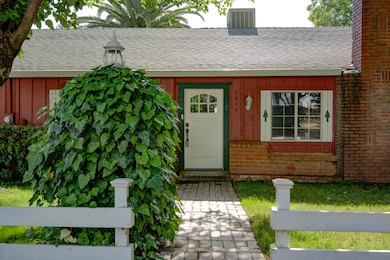 2915 Rockabye Ln, Redding, CA 96002 - photo 3