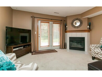 1225 Daleview Dr unit C, Marion, IA 52302 - photo 2