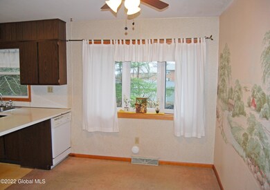 5 Wilde St, Troy, NY 12180 - photo 7