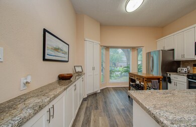 11002 Winspring Dr, Tomball, TX 77377 - photo 6