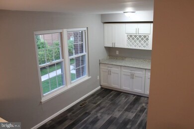 14 Pine Cone Ct, Nottingham, MD 21236 - photo 7