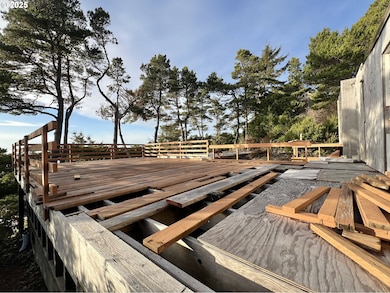 1442 NW Fircrest Ct, Waldport, OR 97394 - photo 6