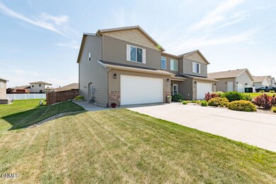 935 Calvert Dr MLS-1