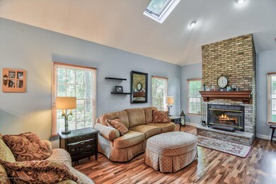 14-Family Room