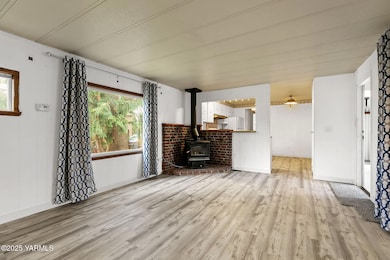 408 W Pine St unit 30, Union Gap, WA 98903 - photo 6