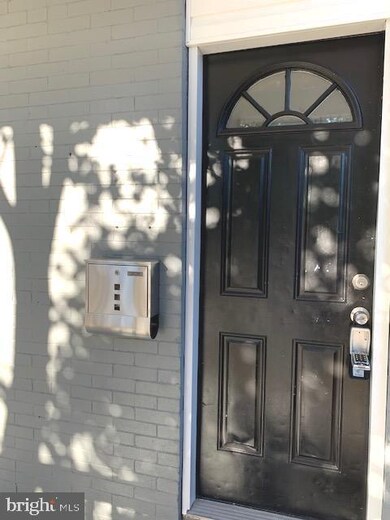 1516 Cliftview Ave, Baltimore, MD 21213 - photo 4