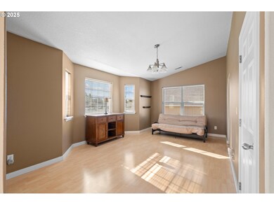 2269 NW Eucalyptus Dr, Hermiston, OR 97838 - photo 3