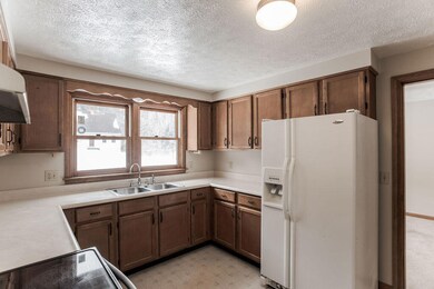 38 Fieldstone Ln, Sanford, ME 04073 - photo 3