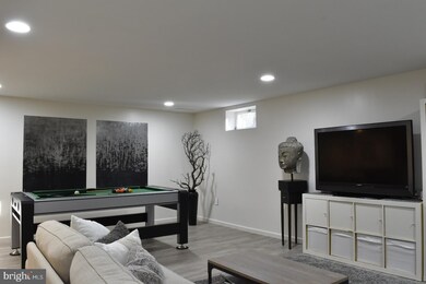 221 Victoria Ct unit 170, Doylestown, PA 18901 - photo 7