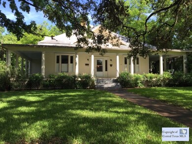 810 W San Antonio St, San Marcos, TX 78666 - photo 3