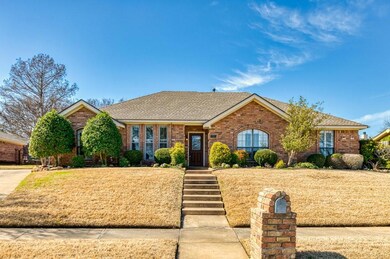 2817 Clearmeadow St, Bedford, TX 76021 - photo 2