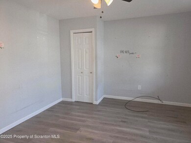 409 Pittston Ave unit 1st floor S, Scranton, PA 18505 - photo 7