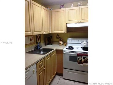 9360 Fontainebleau Blvd unit 114, Miami, FL 33172 - photo 3