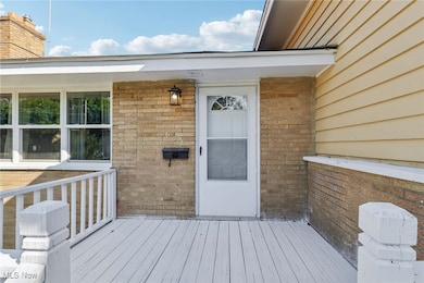 656 W Highland Ave, Ravenna, OH 44266 - photo 3