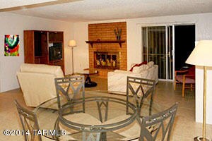DINNING LIVING ROOM FIRE PLACE copy