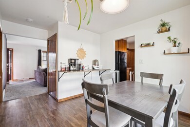 1609 Tremont St, Cedar Falls, IA 50613 - photo 7