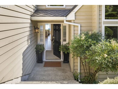 2936 Lakeview Blvd, Lake Oswego, OR 97035 - photo 6