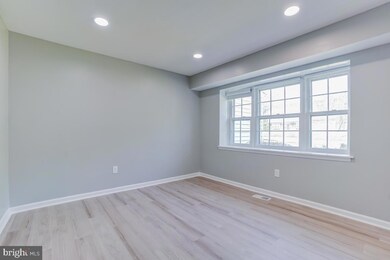 13027 Victoria Heights Dr, Bowie, MD 20715 - photo 5