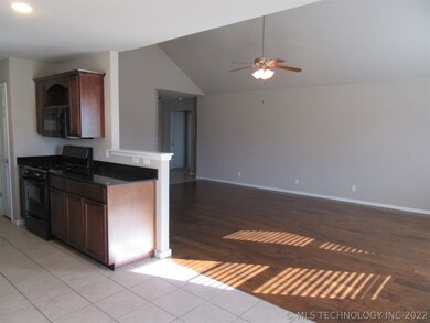 unlisted-address, Broken Arrow, OK 74012 - photo 7